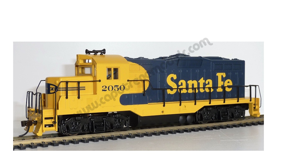 Walthers 103 - Locomotiva EMD GP9M - Santa FE Walthers 103 - Locomotiva EMD GP9M - Santa FE
